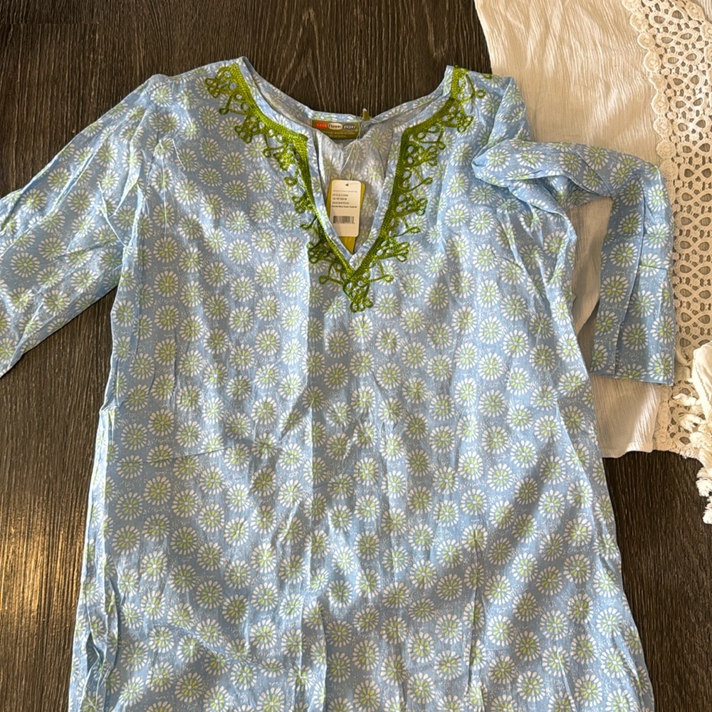 8 Coverups s/m. Bundle take them all for $6